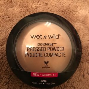 Wet n wild pressed powder